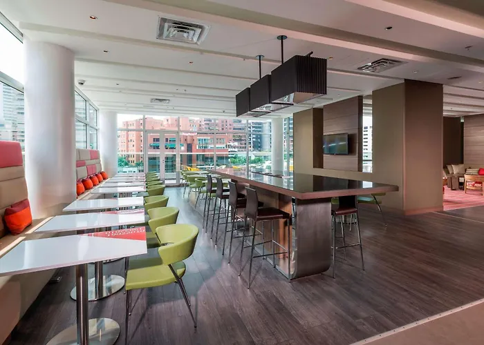 Hampton By Hilton Cali