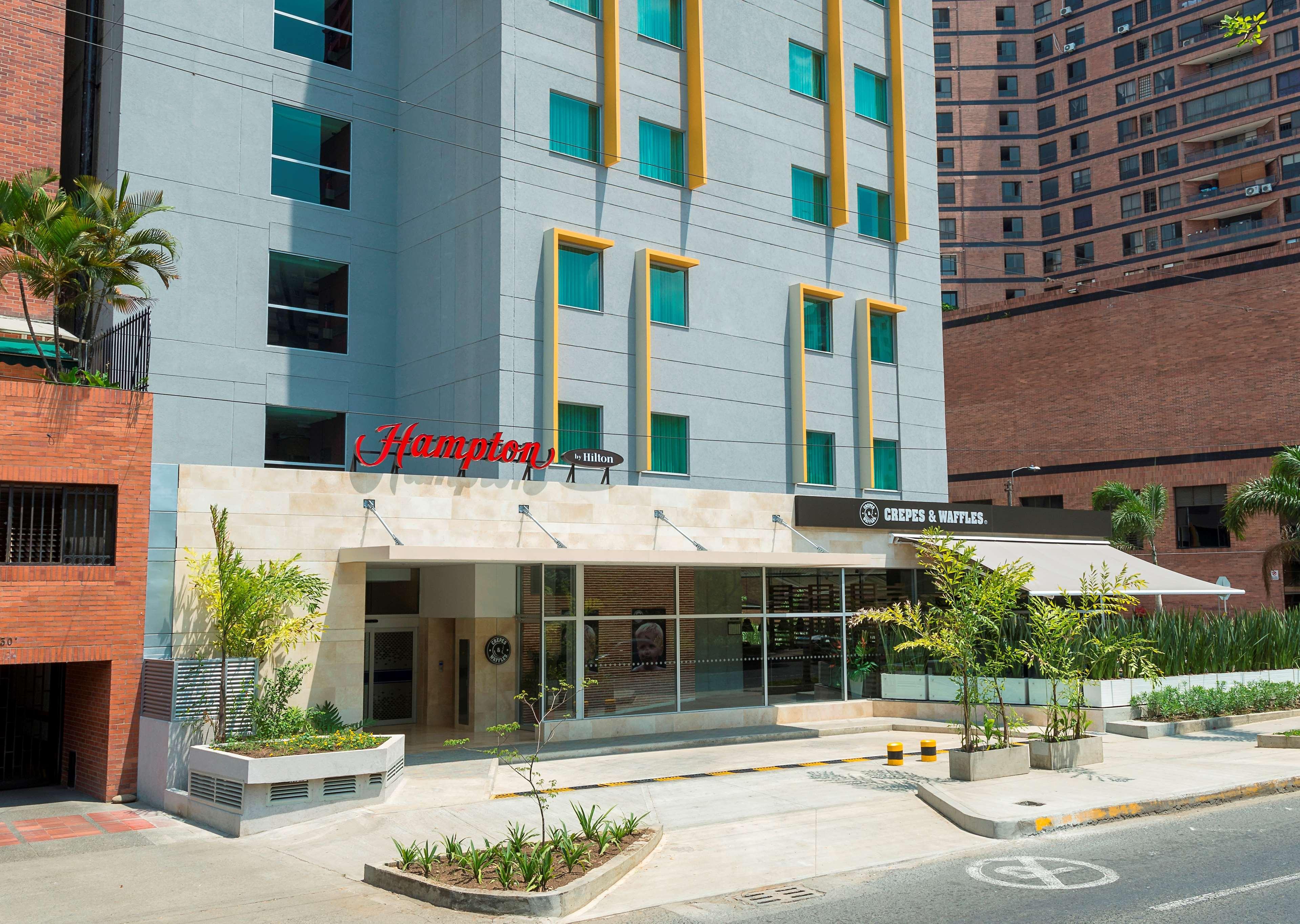 Hampton By Hilton 4*